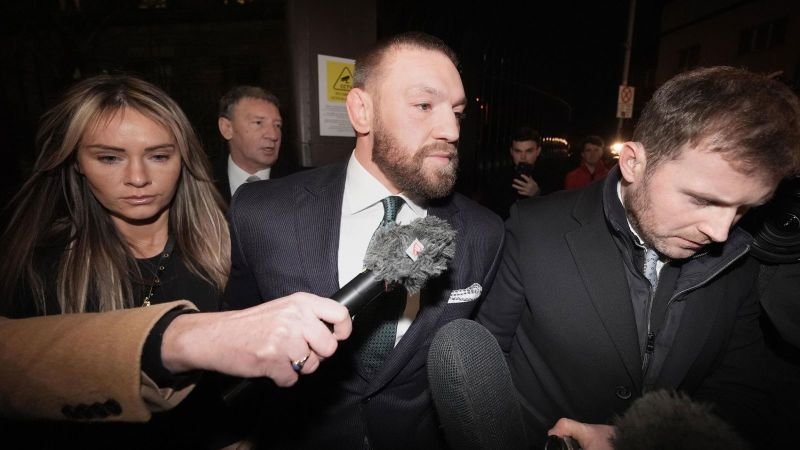 Conor McGregor recurrirá el fallo civil por violación mientras aumenta el apoyo a la víctima.