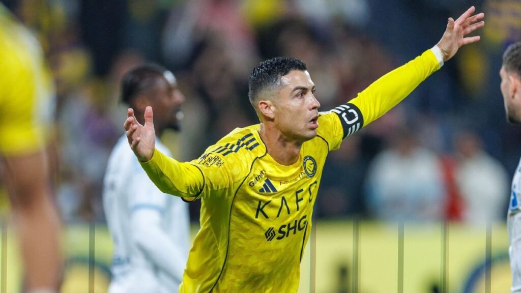 Cristiano brilla con un doblete en la victoria de Al Nassr