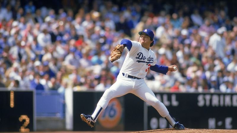 El legado de Fernando Valenzuela: la historia de un ícono del béisbol mexicano