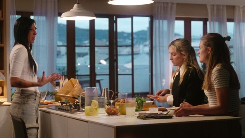 Futbolistas españolas rompen el silencio sobre el incidente con Luis Rubiales en un impactante documental de Netflix.