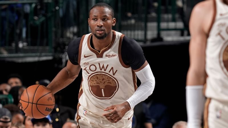 Kuminga de los Warriors, se pierde el juego por una contusión ósea