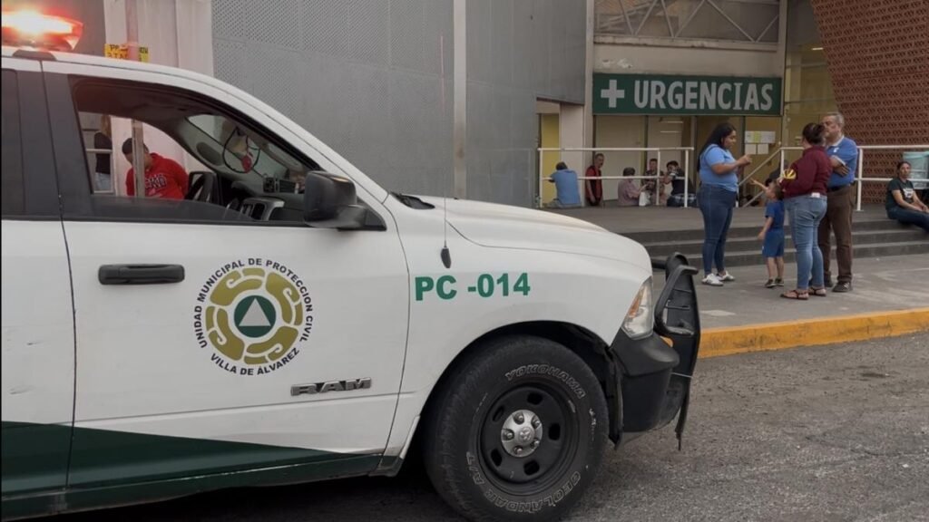 Policías enfrentan agresión con ácido mientras intervienen en un caso de violencia familiar