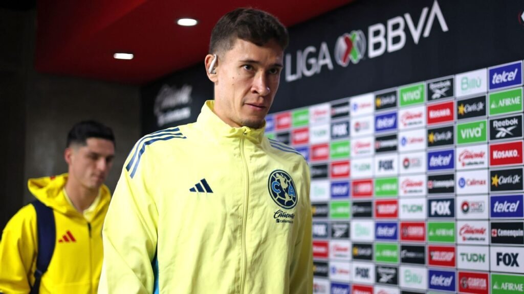 Rodrigo Dourado inicia su camino como titular