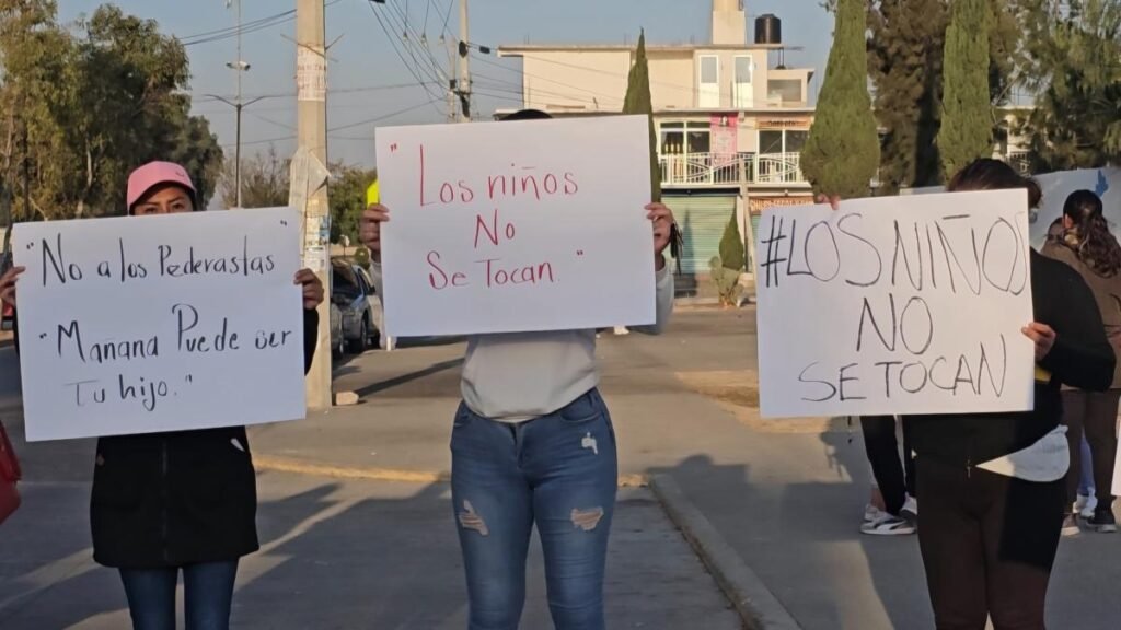 SEPH retiene el salario de exdirector de primaria en Tizayuca por denuncias de abuso