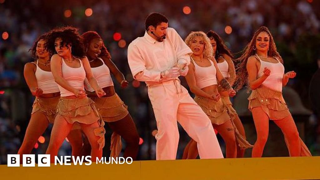Trump lanza críticas duras al show de Bad Bunny en el Super Bowl: 'Nadie comprende lo que dice'