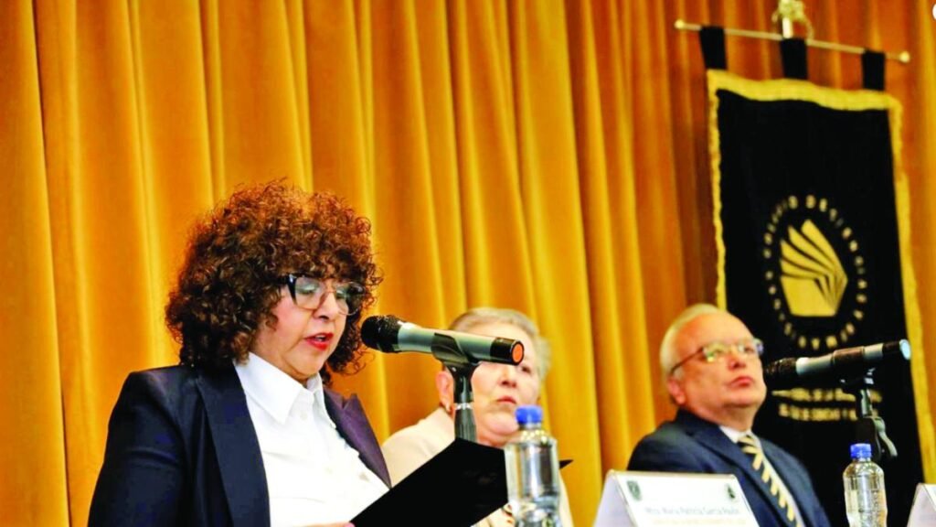 CCH potenciará el aprendizaje híbrido y la integración de materias en línea