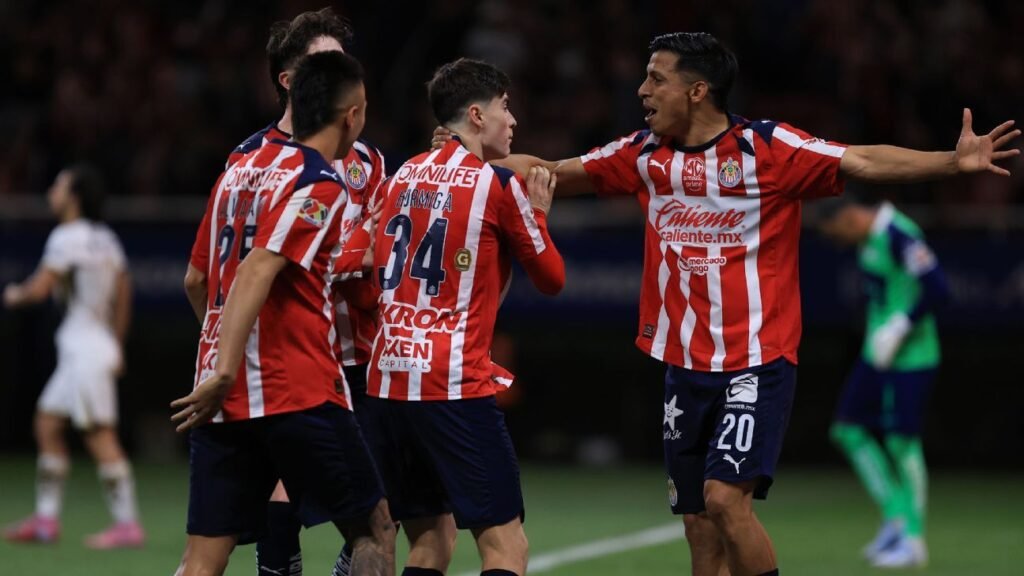 Chivas se asegura el primer lugar en la Liguilla