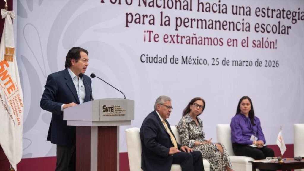 La SEP lanza una estrategia para combatir el abandono escolar