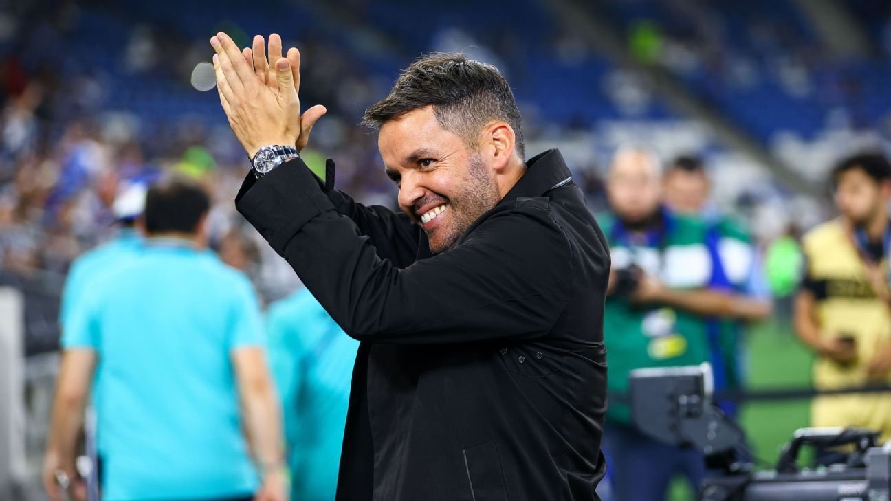 Los jugadores de Cruz Azul respaldan a Larcamón: Erik Lira se pronuncia