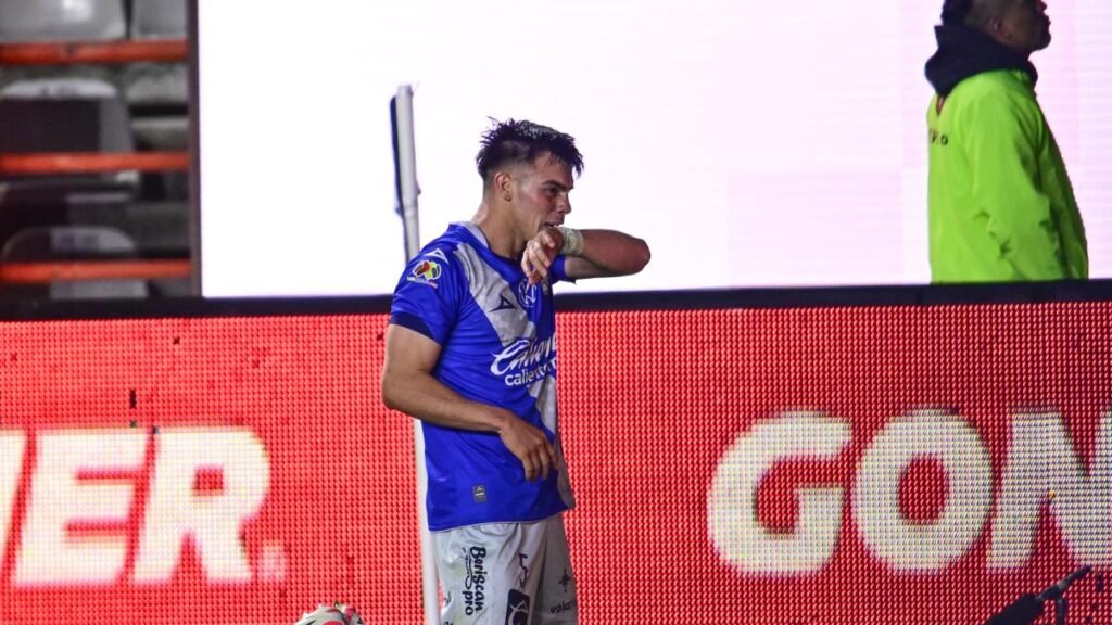 El Puebla se lleva la victoria 3-2 ante Pachuca con un gol agónico al 94 que silencia al Hidalgo