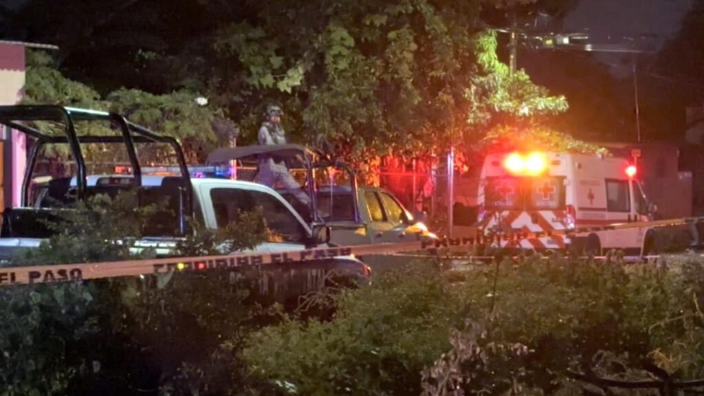 Tiroteo en un velorio resulta en la muerte de dos personas, incluyendo al hermano de la fallecida.