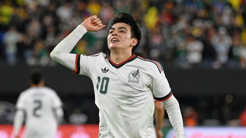 Gilberto Mora y su impresionante gol al estilo 'Messi' en el México vs Colombia: ¡su debut goleador con el Tri!