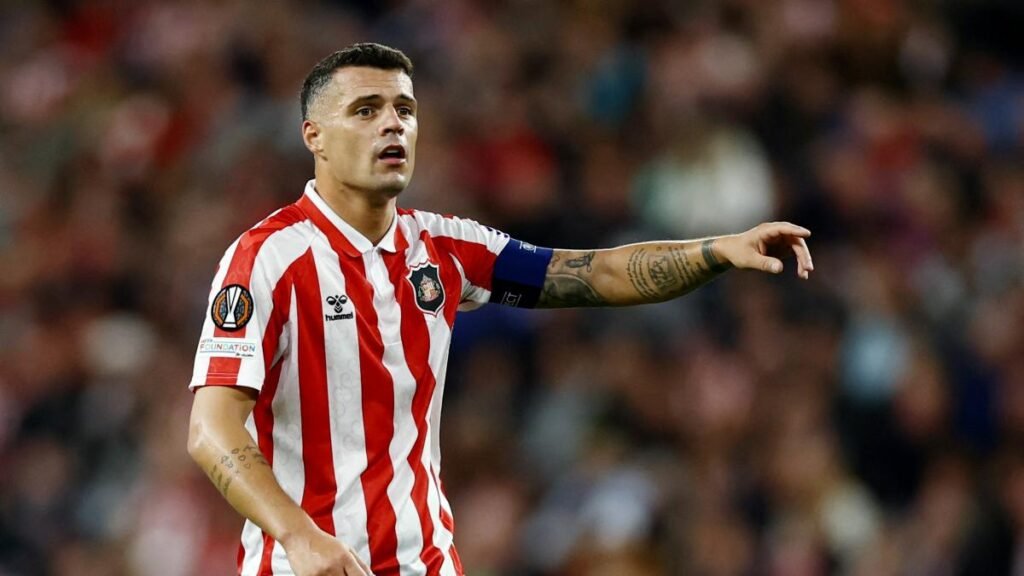 Xhaka sancionado con 150 mil francos por falsificación de certificado de vacunación contra el COVID